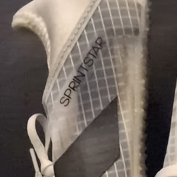 Adidas Track Running Shoes Size 8 with Spikes - Picture 7 of 8